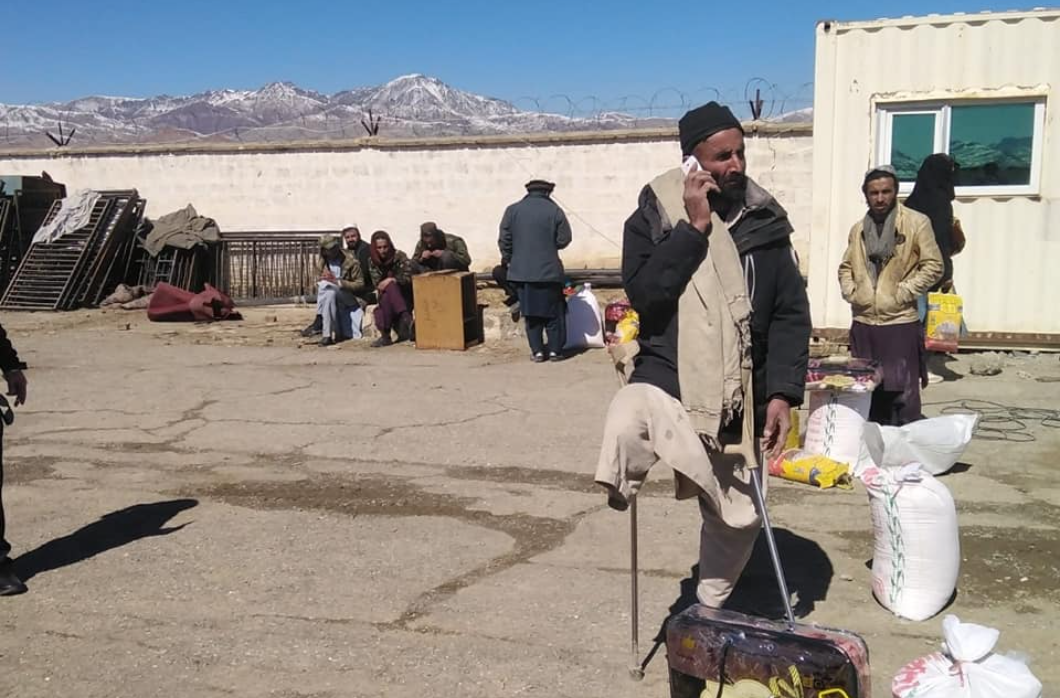 İyiliklerinizle Afganistan'dayız.